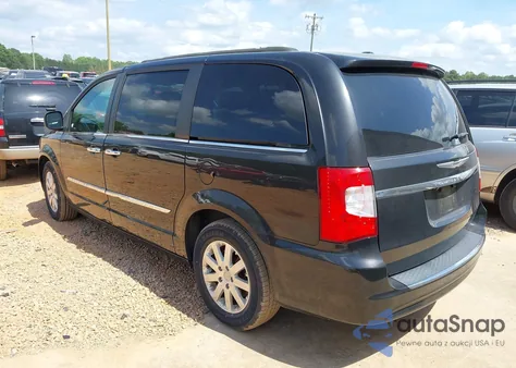 2015 Chrysler Town & Country Touring from USA, damaged, VIN 2C4RC1BG1FR699569